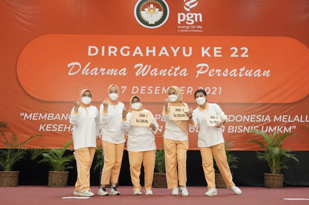 Detail Download Logo Dharma Wanita Persatuan Nomer 34