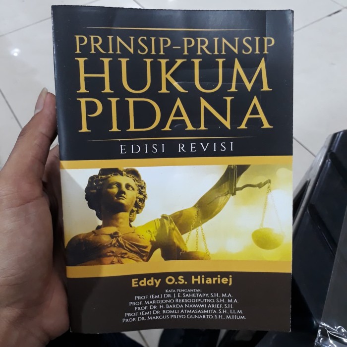 Detail Buku Eddy Os Hiariej Nomer 8