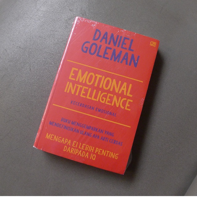 Detail Buku Emotional Intelligence Nomer 52