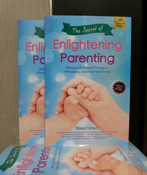 Detail Buku Enlightening Parenting Nomer 45