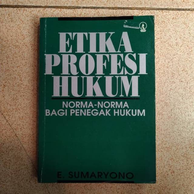 Detail Buku Etika Profesi Hukum Nomer 16