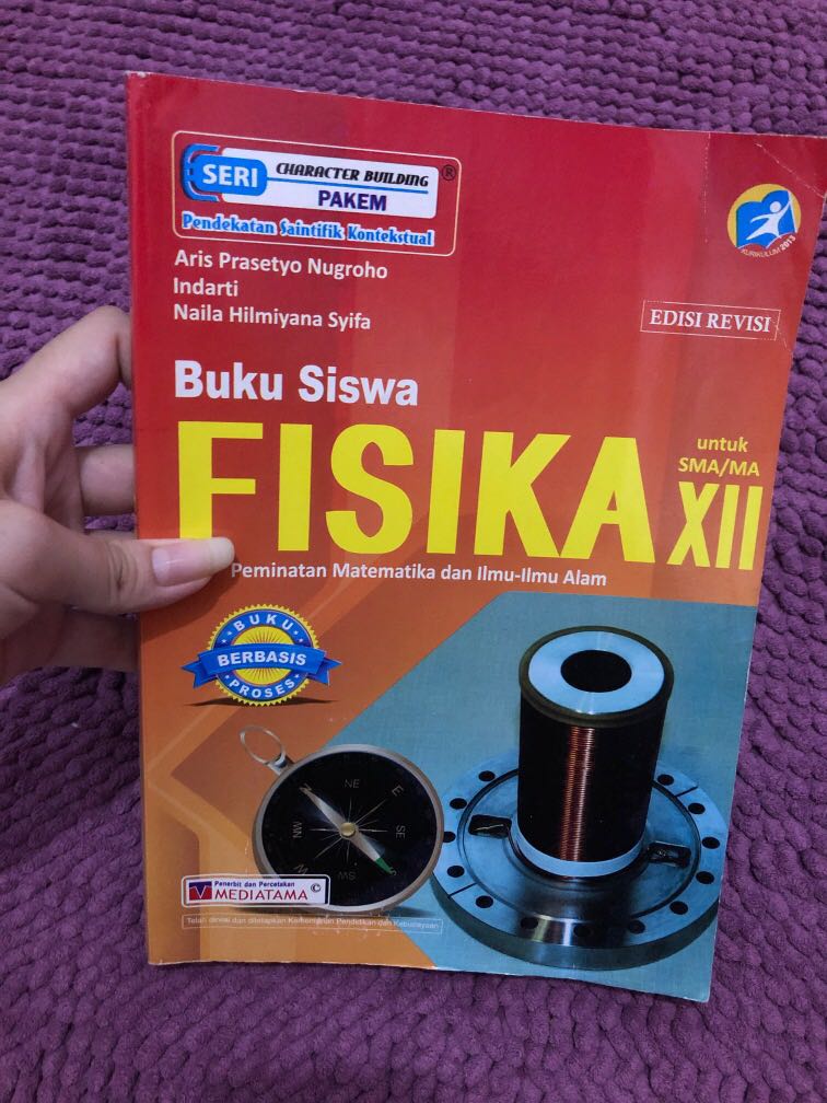 Detail Buku Fisika Kelas 12 Nomer 14