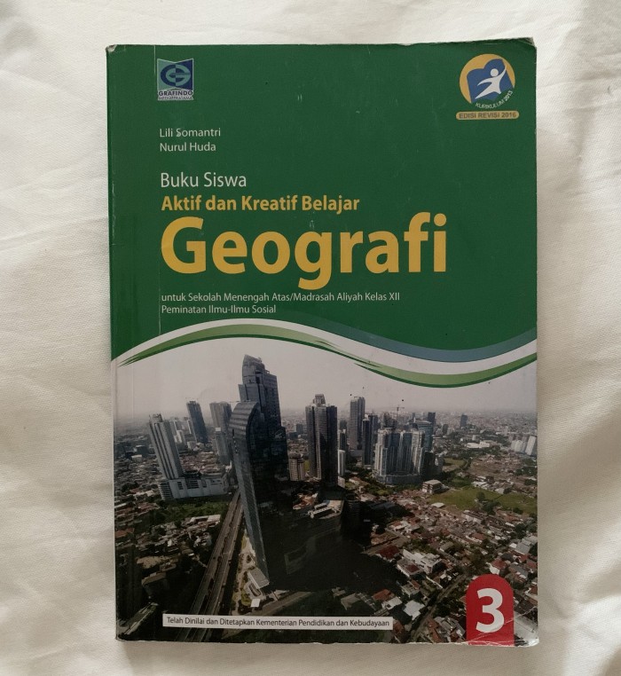 Detail Buku Geografi Kelas 12 Kurikulum 2013 Revisi 2016 Nomer 20