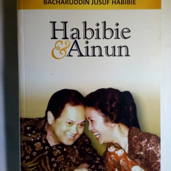 Detail Buku Habibie Dan Ainun Nomer 6