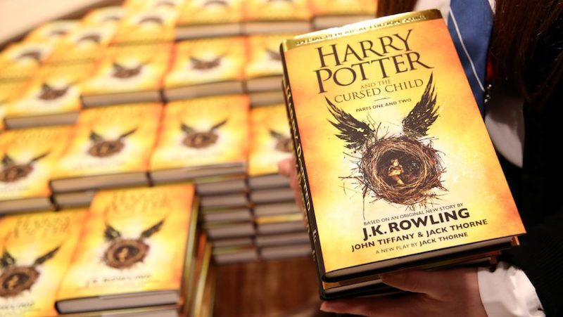 Detail Buku Harry Potter And The Cursed Child Versi Indonesia Nomer 13