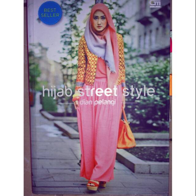 Detail Buku Hijab Street Style Nomer 10