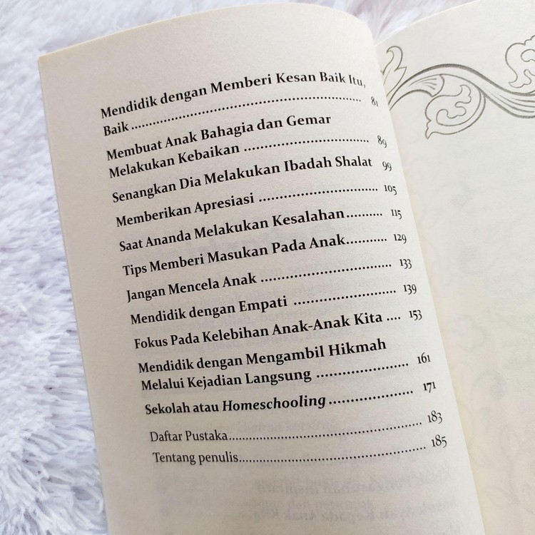 Detail Buku Hitam Langit Nomer 32