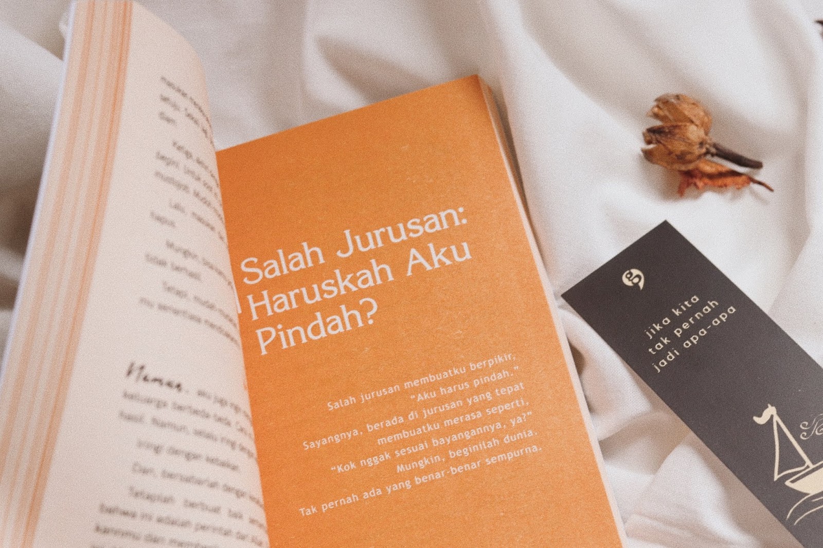 Detail Buku Jika Kita Tak Pernah Jadi Apa Apa Nomer 13