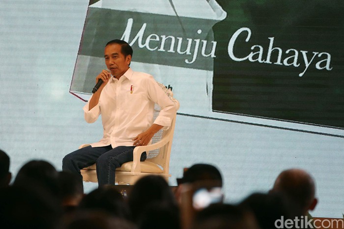 Detail Buku Jokowi Menuju Cahaya Nomer 32