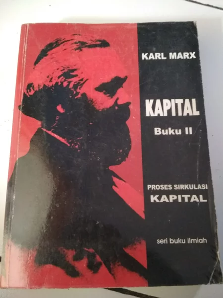 Detail Buku Kapital Karl Marx Nomer 43