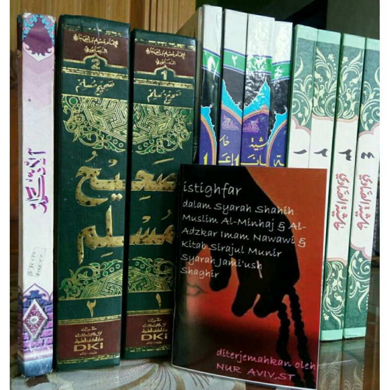 Detail Buku Keajaiban Sedekah Dan Istighfar Nomer 50