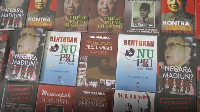 Detail Buku Kiri Adalah Nomer 17