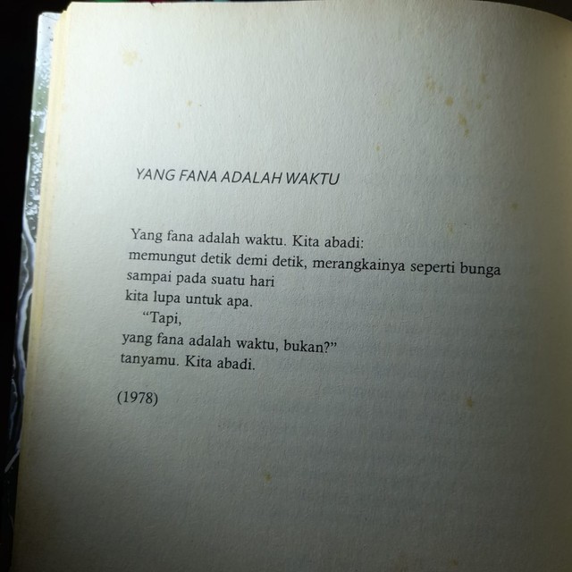 Detail Buku Kita Dan Waktu Nomer 37