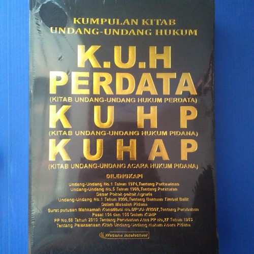 Detail Buku Kuhp Dan Kuhap Nomer 30