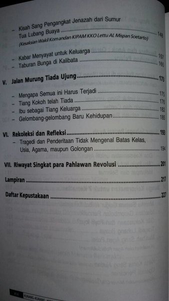 Detail Buku Kunang Kunang Kebenaran Di Langit Malam Nomer 35