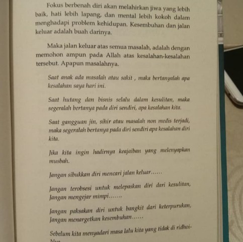 Detail Buku Lalat Dan Sampah Nomer 44