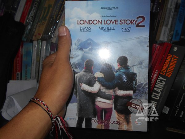 Detail Buku London Love Story Nomer 30