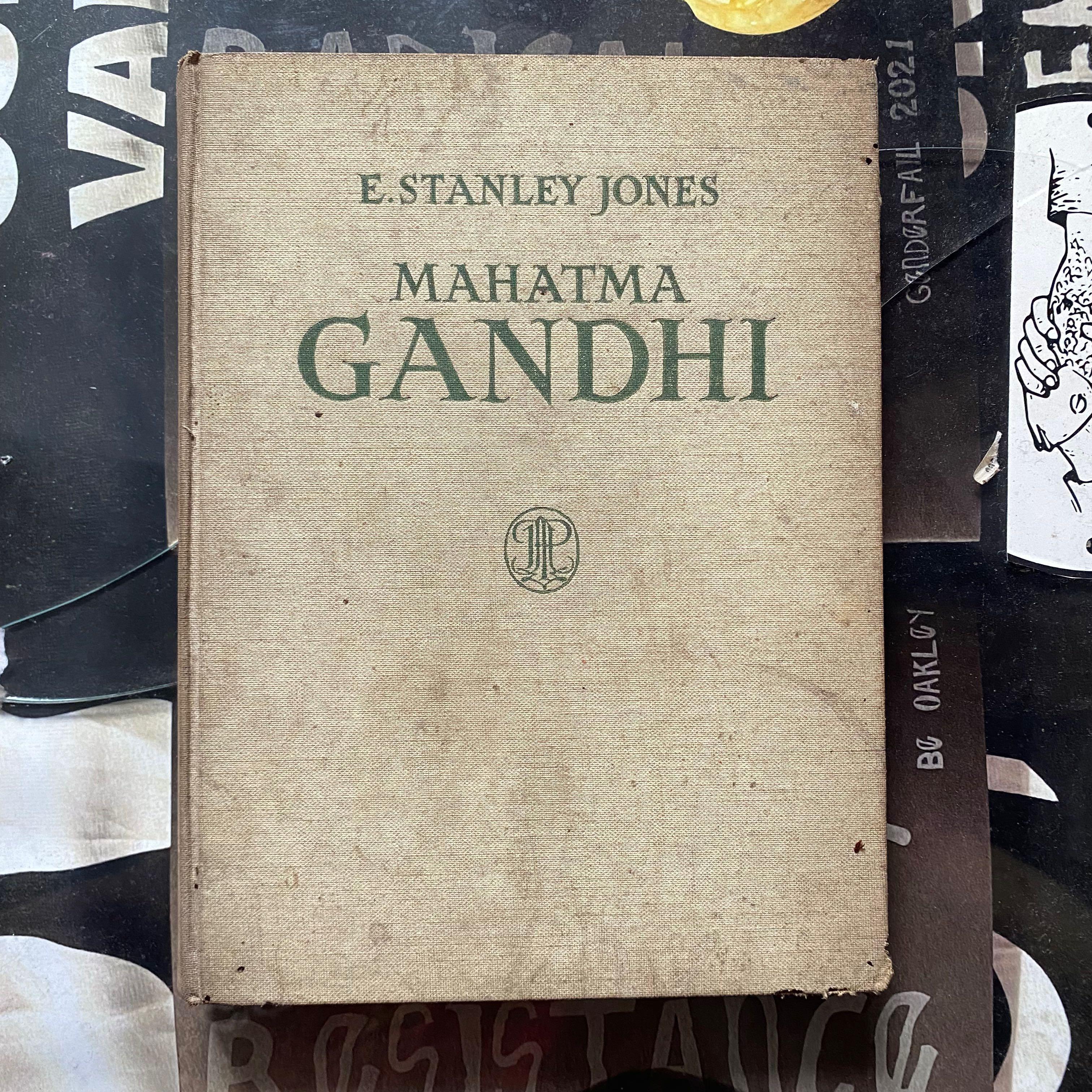 Detail Buku Mahatma Gandhi Nomer 23