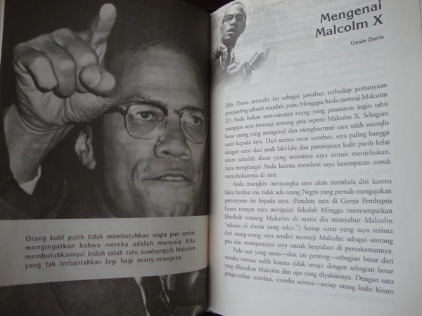 Detail Buku Malcolm X Nomer 55