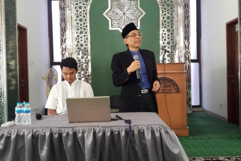 Detail Buku Man Jadda Wajada Nomer 43