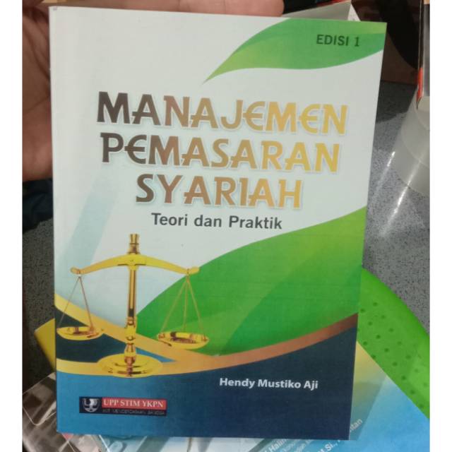 Detail Buku Manajemen Pemasaran Syariah Nomer 20