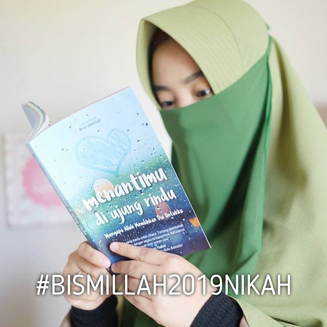 Detail Buku Menantimu Di Ujung Rindu Nomer 19