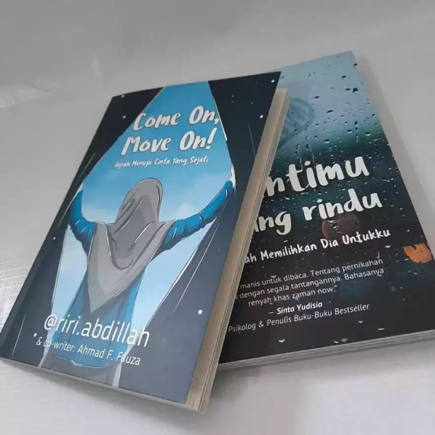 Detail Buku Menantimu Diujung Rindu Nomer 13