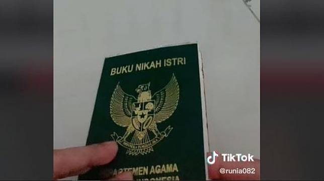 Detail Buku Nikah Suami Warna Apa Nomer 32