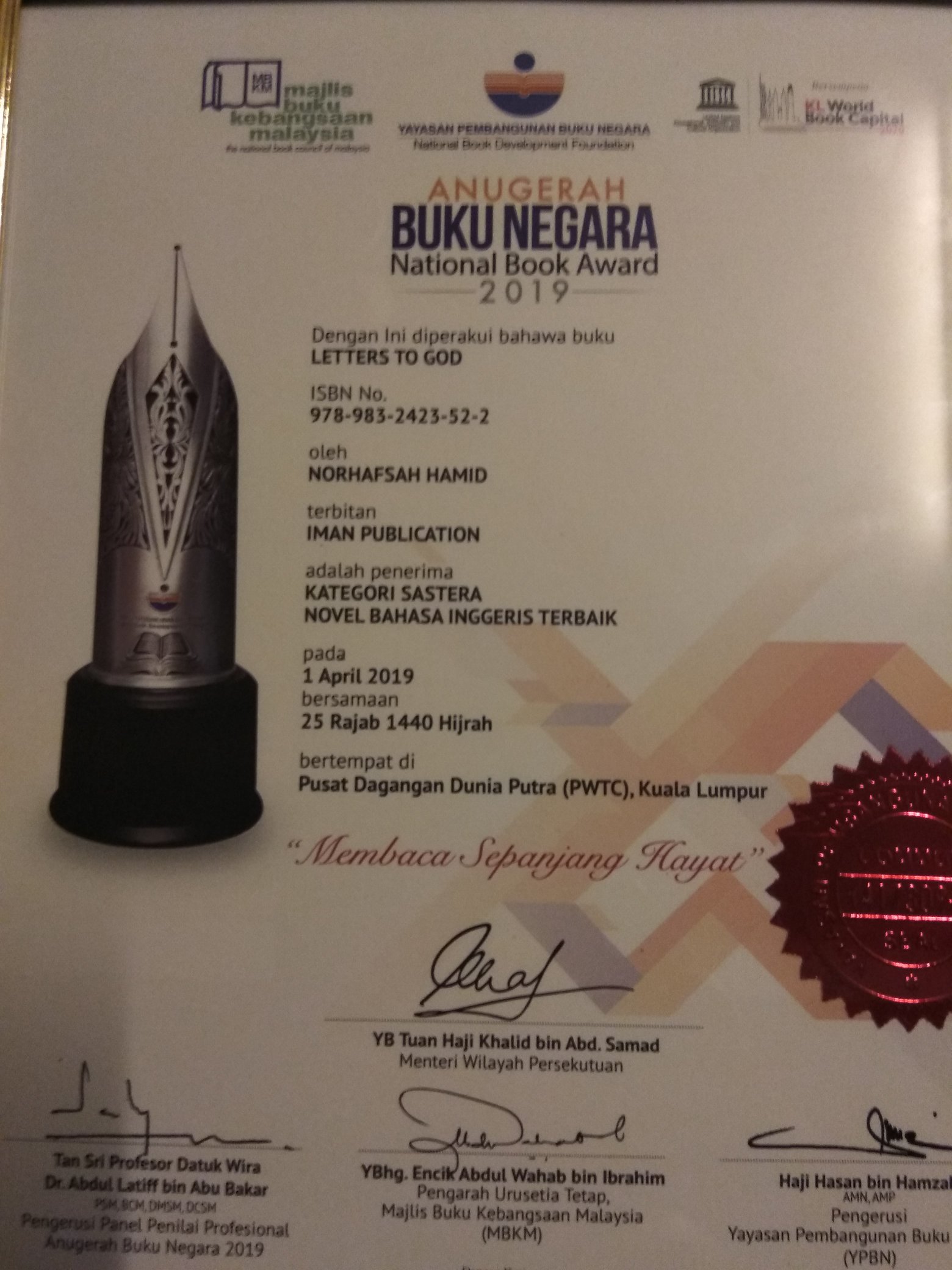 Detail Buku Novel Terbaik 2019 Nomer 37