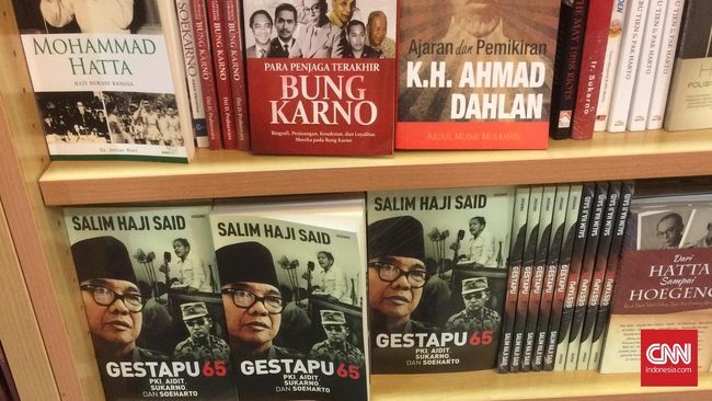 Detail Buku Paham Komunis Nomer 16