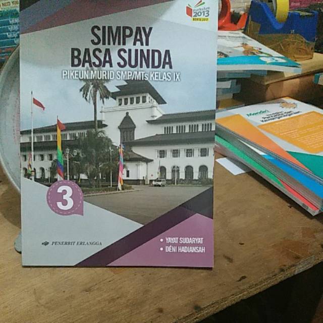 Detail Buku Paket Bahasa Sunda Kelas 9 Kurikulum 2013 Nomer 15