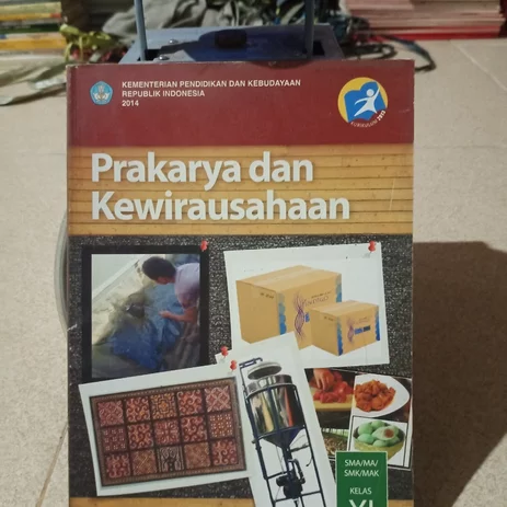 Detail Buku Paket Prakarya Dan Kewirausahaan Kelas 11 Semester 2 Nomer 51