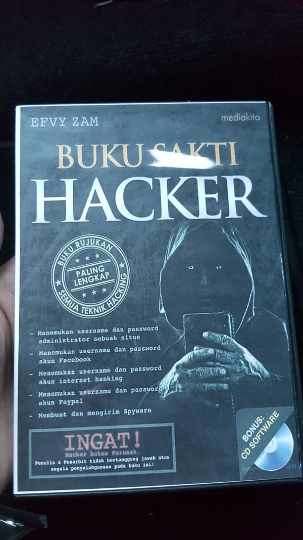 Detail Buku Panduan Hacker Bahasa Indonesia Nomer 15