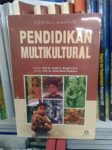 Detail Buku Pendidikan Multikultural Nomer 11