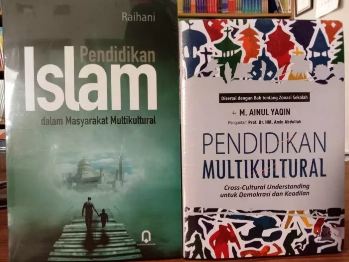 Detail Buku Pendidikan Multikultural Nomer 13