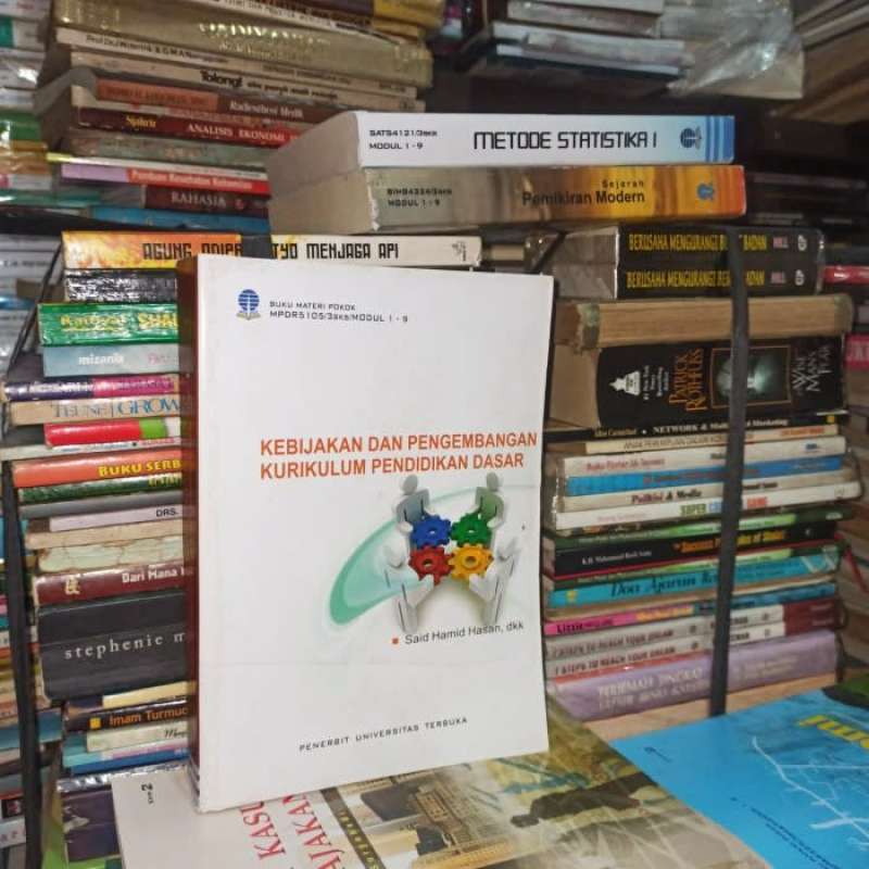 Detail Buku Pengembangan Kurikulum Baru Nomer 35