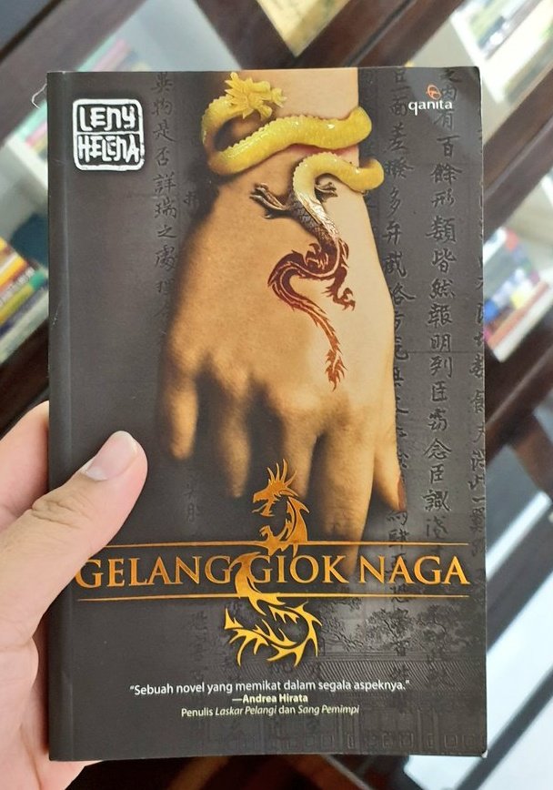 Detail Buku Perempuan Dan Naga Nomer 24