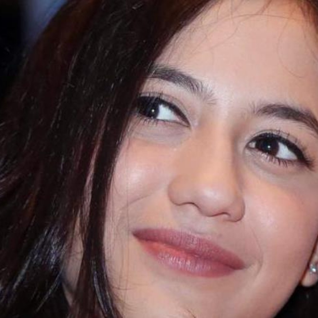 Detail Buku Pevita Pearce Our Notebook Nomer 40