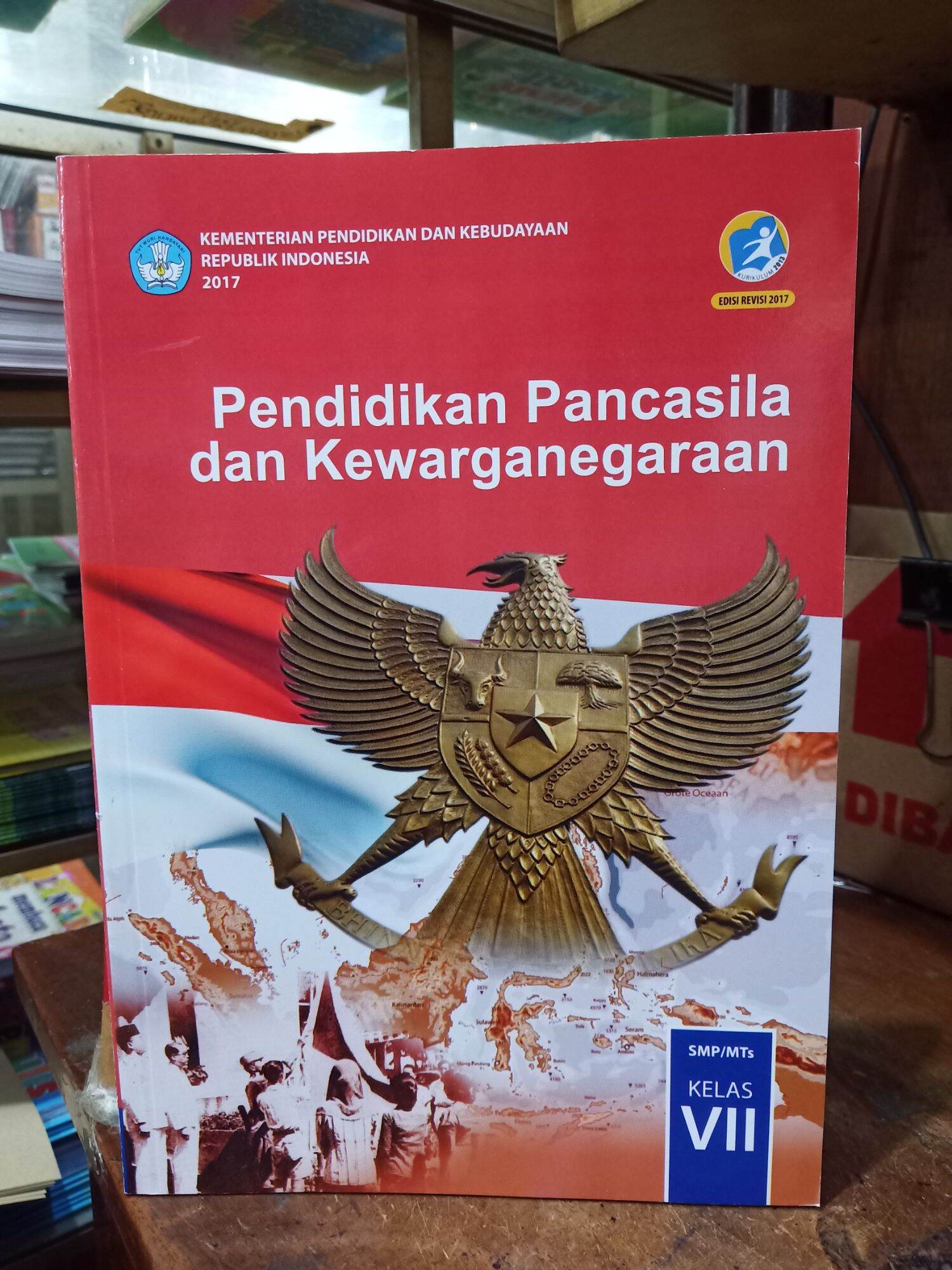 Detail Buku Pkn Kelas 7 Kurikulum 2013 Revisi 2017 Nomer 30