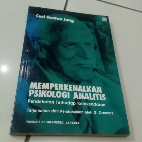 Detail Buku Psikologi Carl Gustav Jung Nomer 47