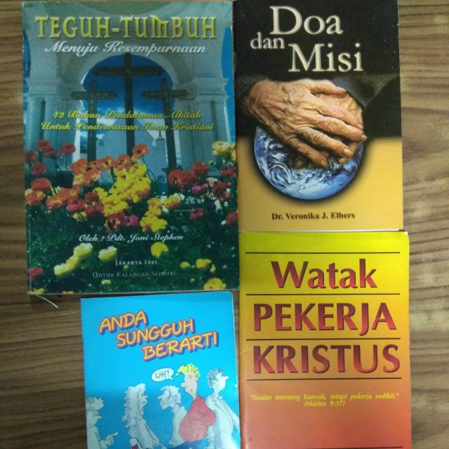 Detail Buku Rohani Kristen Nomer 11