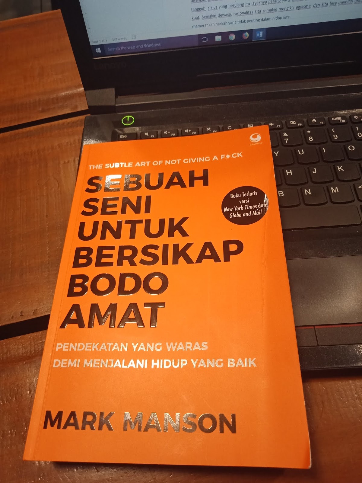 Detail Buku Sebuah Seni Bodo Amat Nomer 23