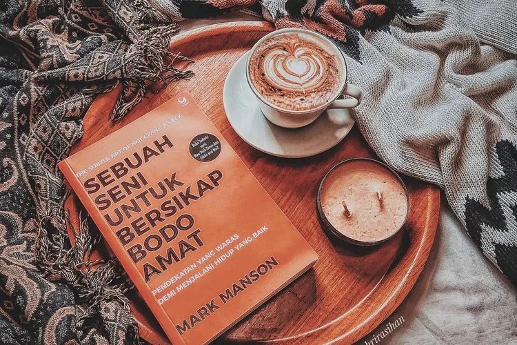 Detail Buku Sebuah Seni Bodo Amat Nomer 27