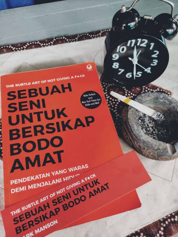 Detail Buku Sebuah Seni Untuk Bersikap Bodo Amat Nomer 18