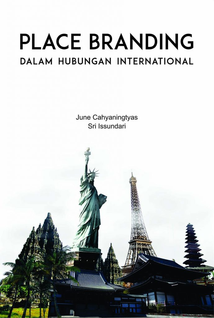 Detail Buku Sejarah Hubungan Internasional Nomer 39