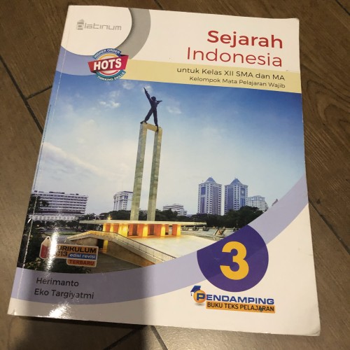 Detail Buku Sejarah Indonesia Kelas 12 Kurikulum 2013 Nomer 52