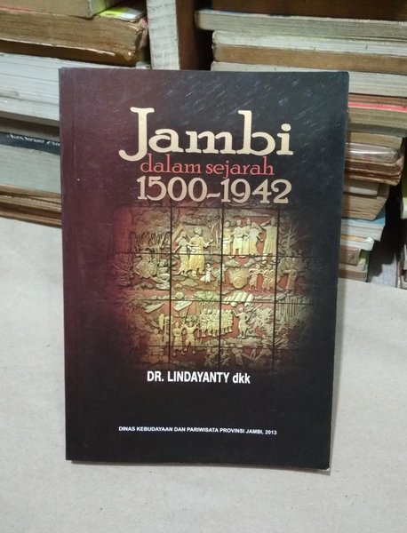 Detail Buku Sejarah Jambi Nomer 9