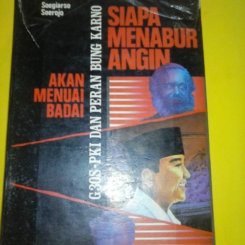 Detail Buku Siapa Menabur Angin Menuai Badai Nomer 11