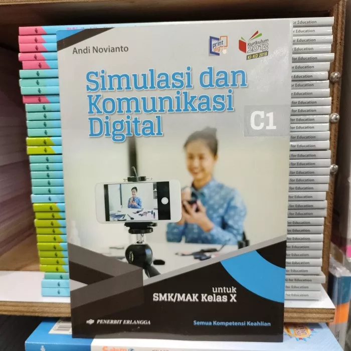 Detail Buku Simulasi Dan Komunikasi Digital Kelas 10 C1 Nomer 26