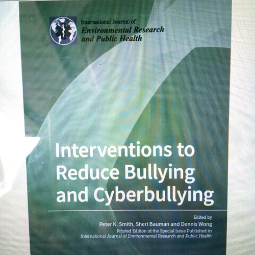 Detail Buku Tentang Cyberbullying Nomer 33